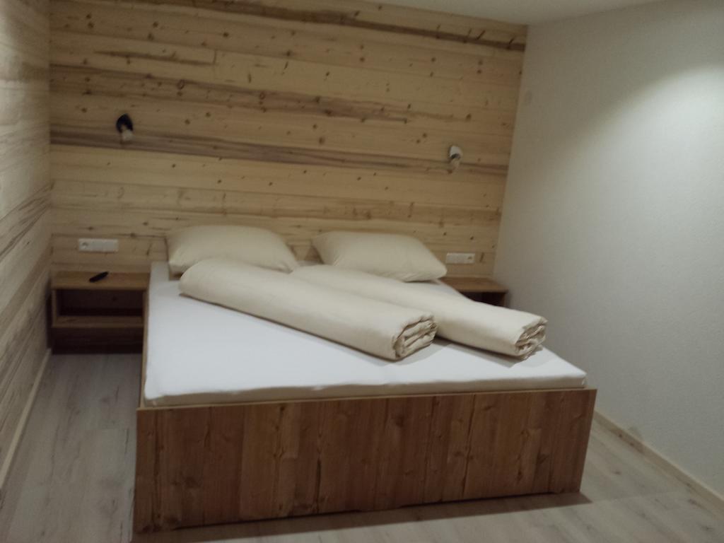 Tischlerei Rudigier Vermietung Kappl  Chambre photo