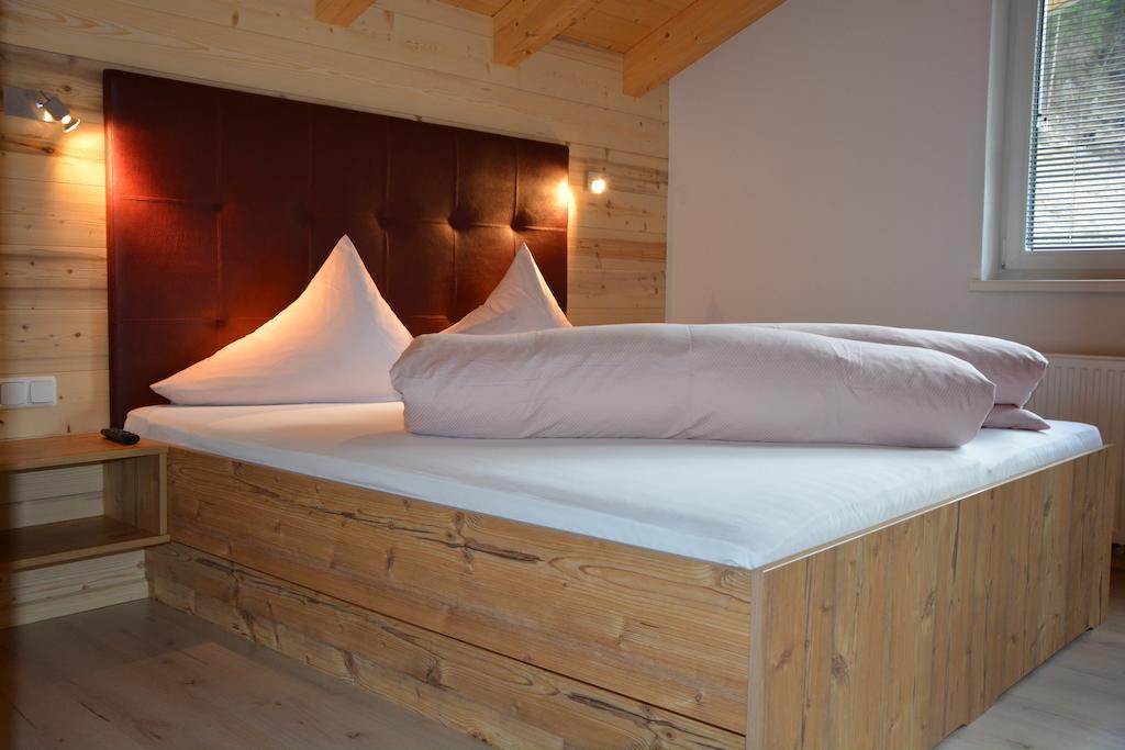 Tischlerei Rudigier Vermietung Kappl  Chambre photo